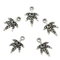 Pendentifs feuilles en alliage de zinc , Plaqué de couleur d'argent, protéger l'environnement, sans nickel, plomb et cadmium, 12x19x1.50mm, Trou:Environ 1.6mm, Environ 1000PC/kg, Vendu par kg