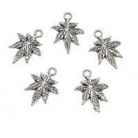 Pendentifs feuilles en alliage de zinc , Plaqué de couleur d'argent, protéger l'environnement, sans nickel, plomb et cadmium, 14.50x20.50x1.50mm, Trou:Environ 2mm, Environ 833PC/kg, Vendu par kg