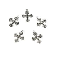 Pendentifs croix en alliage de zinc  , Plaqué de couleur d'argent, protéger l'environnement, sans nickel, plomb et cadmium, 15x20x2mm, Trou:Environ 1.5mm, Environ 714PC/kg, Vendu par kg