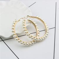 Zinc Alloy Håndtaget tilbage Earring, med ABS plastik perle, guldfarve belagt, Koreansk stil & for kvinde, flere farver til valg, nikkel, bly & cadmium fri, 6mm,48mm, Solgt af par