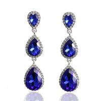 Boucles d'oreilles en alliage de zinc, avec strass acrylique, pour femme & avec strass, plus de couleurs à choisir, 6cmx1.5cm, Vendu par paire