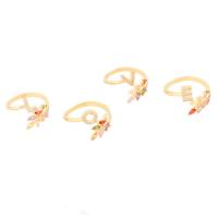 laiton Cuff Bague, Placage de couleur d'or, lettres sont de A à Z & styles différents pour le choix & pavé de micro zircon & pour femme, protéger l'environnement, sans nickel, plomb et cadmium, 13*12mm, Vendu par PC