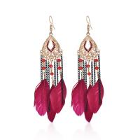 Mode Feather Earring, Zinc Alloy, met Veer, Traan, plated, voor vrouw & hol, meer kleuren voor de keuze, nikkel, lood en cadmium vrij, 25x115mm, 3paren/Lot, Verkocht door Lot