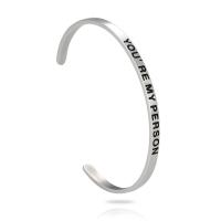 Cruach dhosmálta Bangle, 304 Cruach dhosmálta, unisex & le patrún litir & cruan, dath bunaidh, 4x1.80mm, Trastomhas Istigh:Thart 62mm, Díolta De réir PC