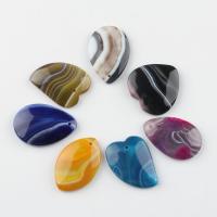 Bijoux pendentifs agate, agate mixte, Couleur aléatoire, 43*30*7~46*37*7mm, Trou:Environ 1mm, 10PC/sac, Vendu par sac