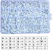 Alphabet Akril gyöngyök, Lapos kerek, DIY & zománc, fehér és fekete, 7mm, 1200PC-k/Box, Által értékesített Box