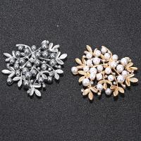 Zinc Alloy Brocher, med Glass Pearl, forgyldt, for kvinde & med rhinestone, flere farver til valg, nikkel, bly & cadmium fri, 49x50mm, Solgt af PC