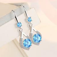 Zircon cubique ( CZ ) Boucles d'oreilles pendantes, métalballast, avec zircon cubique, larme, Placage, poli & pour femme, plus de couleurs à choisir, 40*12mm, Vendu par paire