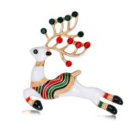 Zinklegering broches, Zinc Alloy, Christmas Reindeer, gold plated, voor vrouw & met strass, wit, nikkel, lood en cadmium vrij, 46x48mm, Verkocht door PC