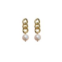 Boucles d'oreilles en perles d'eau douce, alliage de zinc, Placage de couleur d'or, pour femme, blanc, protéger l'environnement, sans nickel, plomb et cadmium, 15x35mm, Vendu par paire