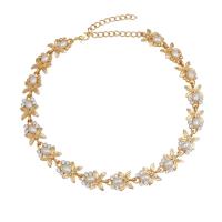 Zinklegering Sieraden Sets, Stud Oorbel & halsketting, Zinc Alloy, met Plastic Pearl, gold plated, voor vrouw & met strass, wit, nikkel, lood en cadmium vrij, 20mm, Lengte 16.9 inch, Verkocht door Stel