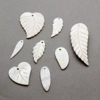 Natural White Shell Riipukset, Valkoinen kuori, tee-se-itse & eri tyylejä valinta, enemmän värejä valinta, nikkeli, lyijy ja kadmium vapaa, 20PC/laukku, Myymät laukku