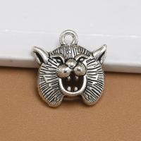 Zinc Alloy Animal Pendants fashion jewelry & DIY silver color Sold By PC