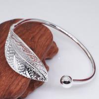 Messing Manchet Bangle, Blad, silver plated, verstelbaar & voor vrouw, nikkel, lood en cadmium vrij, 60mm, Verkocht door PC