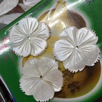 White Lip Shell Beads Flower fashion jewelry & DIY white 32mm Sold By PC