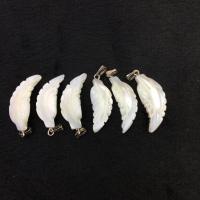 Natural White Shell Pendler, med zink legering kaution, Leaf, poleret, du kan DIY, hvid, 9x28mm, Solgt af PC