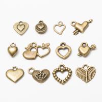 Zinc Alloy Heart Pendants plated fashion jewelry & DIY Sold By PC