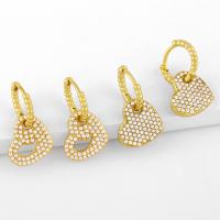 Huggie hoepel Drop Earrings, Messing, mode sieraden & micro pave zirconia, meer kleuren voor de keuze, Verkocht door pair