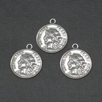 Stainless Steel Pendants Round silver color plated Sold By PC