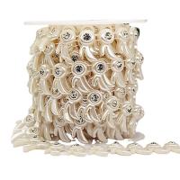 Perline di ghirlanda, Perle di plastica ABS, con strass, beige, 4.5m/bobina, Venduto da bobina