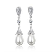 Kobber-nikkellegeringer Drop Earring, med Plastic Pearl, platin farve forgyldt, Micro Pave cubic zirconia & for kvinde, 10x45mm, Solgt af par