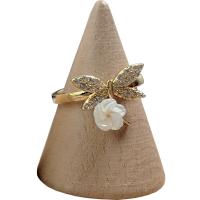 Messing Åbent fingerring, med White Shell, Flower, 18K forgyldt, Justerbar & Micro Pave cubic zirconia & for kvinde, Solgt af PC