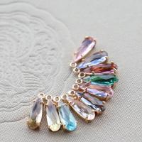 Pendentifs en laiton zircon cubique (CZ), larme, plaqué de couleur d'or KC, pavé de micro zircon & facettes, plus de couleurs à choisir, 4x12mm, 50PC/lot, Vendu par lot