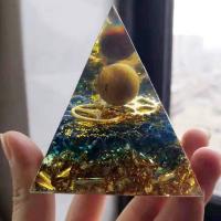 Resin pyramide Dekoration, Triangle, andre effekter, flerfarvede, 60x60mm, Solgt af PC