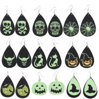 cuir PU Boucle d'oreille goutte, Bijoux d'Halloween & styles différents pour le choix & pour femme & lumineux, plus de couleurs à choisir, 40x70mm, Vendu par paire