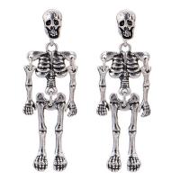 Zinc Alloy Drop Earring, Skull, forgyldt, Halloween smykker gave & for kvinde, flere farver til valg, 15x50mm, Solgt af par