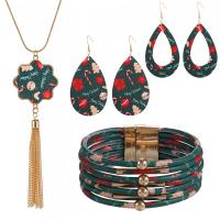 PU Jewelry Set, csukló koszorú & fülbevaló & nyaklánc, -val Cink ötvözet, arany színű aranyozott, nyomtatás & különböző stílusokat a választás & különböző modellek a választás, több színt a választás, 44cm,22cm,7.5*4.2cm, Által értékesített Set