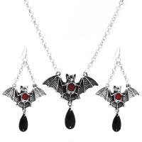 Zinklegierung Mode Schmuckset, Ohrring & Halskette, mit kubischer Zirkonia, Fledermaus, plattiert, unisex & Halloween Schmuck, keine, 82mm, Länge 54 cm, verkauft von setzen