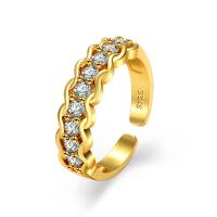 Messing Manchet Finger Ring, met Cubic Zirconia, gold plated, voor vrouw, gouden, nikkel, lood en cadmium vrij, 17.40x5.50mm, Verkocht door PC