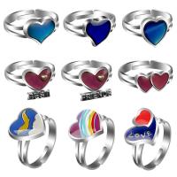 Emalje Mood fingerring, Zinc Alloy, Heart, forgyldt, Justerbar & for kvinde & epoxy sticker & humør emalje, flere farver til valg, Solgt af PC