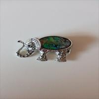 Broches de aleación de zinc, con Nácar de Abulón, Elefante, chapado en color de plata antigua, con diamantes de imitación, color mixto, 45x40x10mm, 10PCs/Bolsa, Vendido por Bolsa