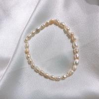 Fionnuisce saothraithe Pearl Bracelet, Pearl Fionnuisce, BeCharmed Pearl, do bhean, dathanna measctha, Fad 17 cm, Díolta De réir PC