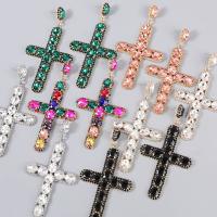 Cluas Rhinestone, Sinc Alloy, Cross, jewelry faisin & do bhean & le rhinestone, dathanna níos mó le haghaidh rogha, Díolta De réir Péire