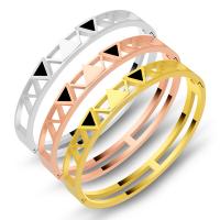 Rozsdamentes acél bangle, Stainless Steel, Háromszög, galvanizált, divat ékszerek & üreges, több színt a választás, Által értékesített PC