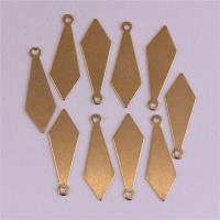 Brass Korut Riipukset, Messinki, Rhombus, kultainen, 23x8x0.50mm, 100PC/laukku, Myymät laukku