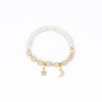 Fionnuisce saothraithe Pearl Bracelet, Pearl Fionnuisce, le Cait Eye & Sinc Alloy, Moon agus Star, dath an óir plated, do bhean & le rhinestone, bán, Díolta Per Thart 5.9 Inse Snáithe