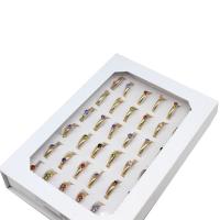 Anel de dedo de aço inoxidável de strass, para mulher & com strass, dourado, 4mm, 36PCs/box, vendido por box