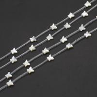 Prirodni White Shell perle, Bijela Shell, Leptir, možete DIY, bijel, 7x8x2mm, 15računala/Strand, Prodano Per 38 cm Strand