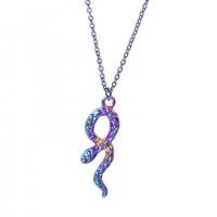 Zinc Alloy Animal Pendler, Snake, farverig forgyldt, mode smykker, flerfarvede, 11x34mm, Længde 45 cm, Solgt af PC