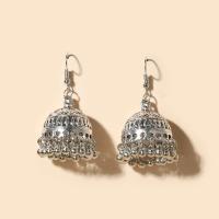 Zinc Alloy Chandelier Earring plated fashion jewelry & for woman Sold By Pair