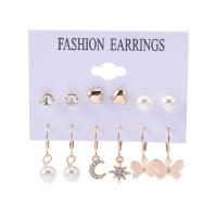 Sinc Alloy Earring Socraigh, earring, le Pearl Plaisteacha, dath an óir plated, 6 phíosa & le rhinestone, órga, nicil, luaidhe & caidmiam saor in aisce, Díolta De réir Socraigh