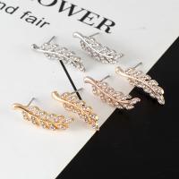 Øremærkning af zinklegeret stud, Zinc Alloy, Leaf, forgyldt, mode smykker & for kvinde & med rhinestone, flere farver til valg, 25x8mm, Solgt af par