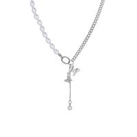 Tíotáiniam Cruach muince, Cruach Tíotáiniam, le since cóimhiotal pendant & Pearl Plaisteacha, le 1.96inch slabhra extender, Féileacán, dath airgid plated, jewelry faisin & do bhean, Fad Thart 15.7 Inse, Díolta De réir PC