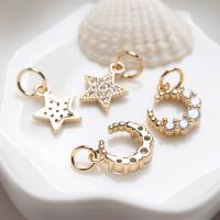 Cubic Zirconia Micro Pave bronze Pingente, cobre, Lua e estrela, cromado de cor dourada, Vario tipos a sua escolha & micro pavimento em zircônia cúbica, dourado, níquel, chumbo e cádmio livre, 10PCs/Bag, vendido por Bag