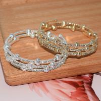 Ijzer Bangle, plated, mode sieraden & multilayer & met strass, meer kleuren voor de keuze, 14mm, Binnendiameter:Ca 55mm, Verkocht door PC