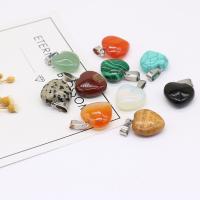 Gemstone Pendants Jewelry with Zinc Alloy Heart silver color plated random style & fashion jewelry mixed colors Sold By Bag